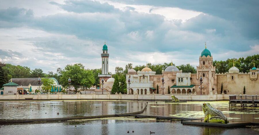 From Amsterdam: Day Trip to Efteling Theme Park with Ticket - Why Efteling makes a memorable day from Amsterdam
