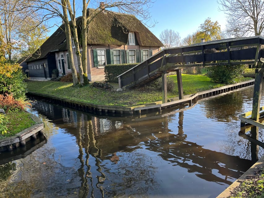 From Amsterdam: Giethoorn Small Group Tour with Boat Ride - Finding lunch without a meal included