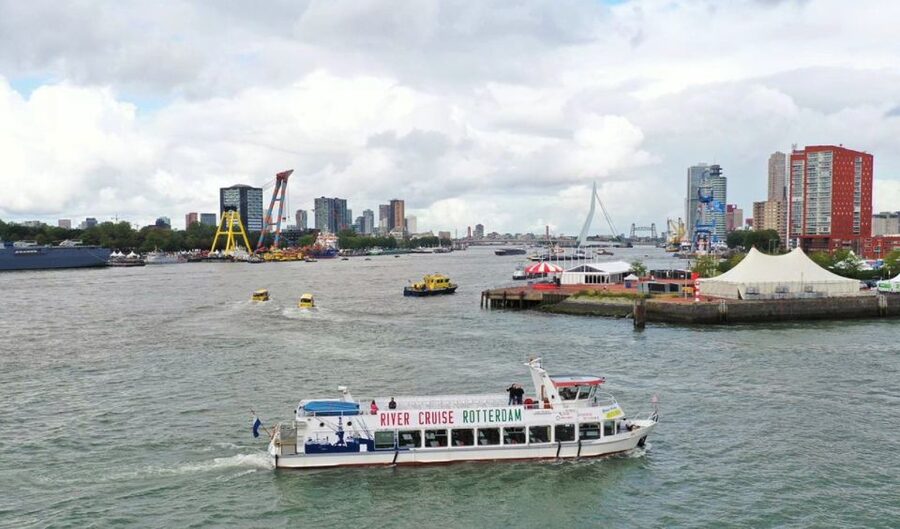 From Amsterdam: Rotterdam, Delft & The Hague Guided Day Tour - Who will enjoy this tour most