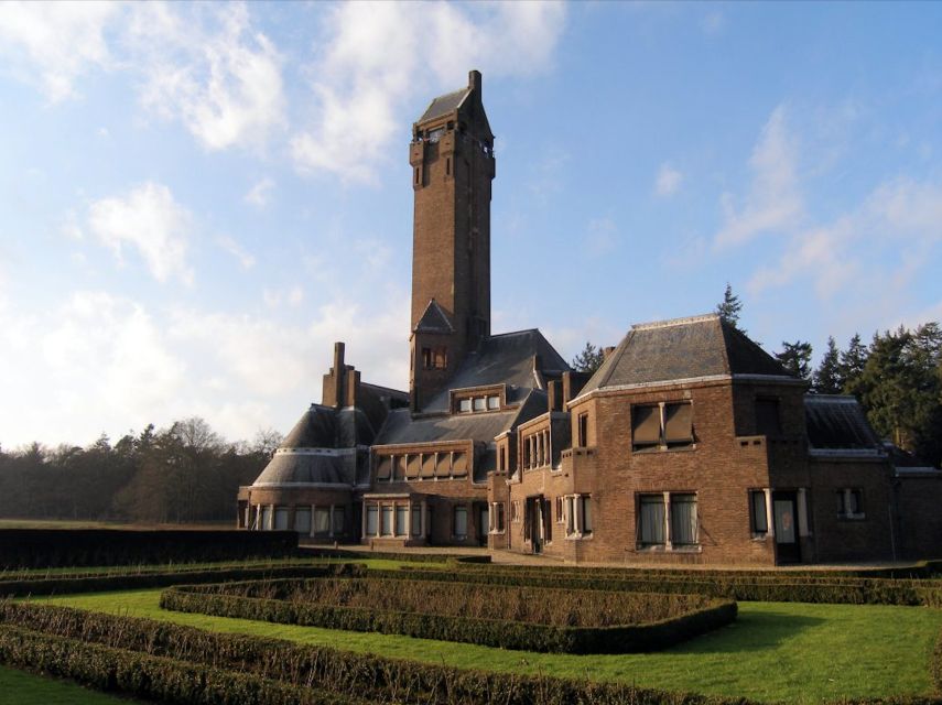 From Amsterdam: Small Group Tour NP Hoge Veluwe (Van Gogh) - Free Bicycles and Independent Park Time