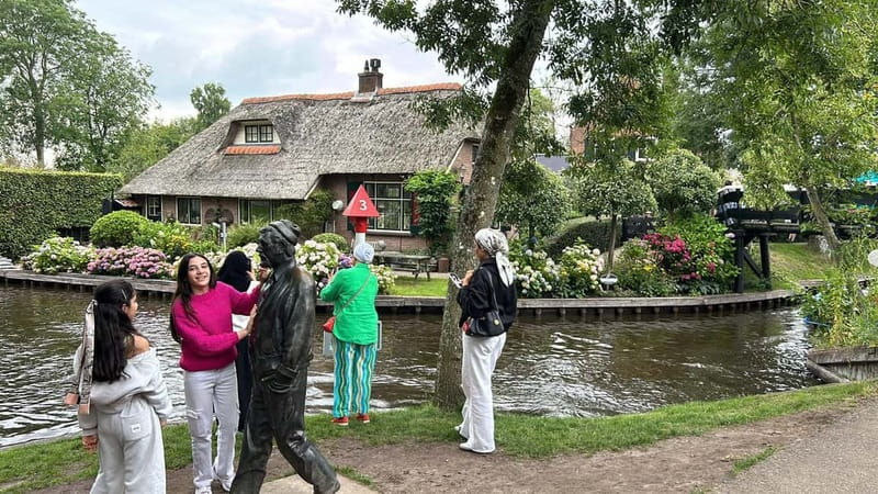 From Amsterdam to Giethoorn Day Trip - The 1.5-hour ride through the Netherlands