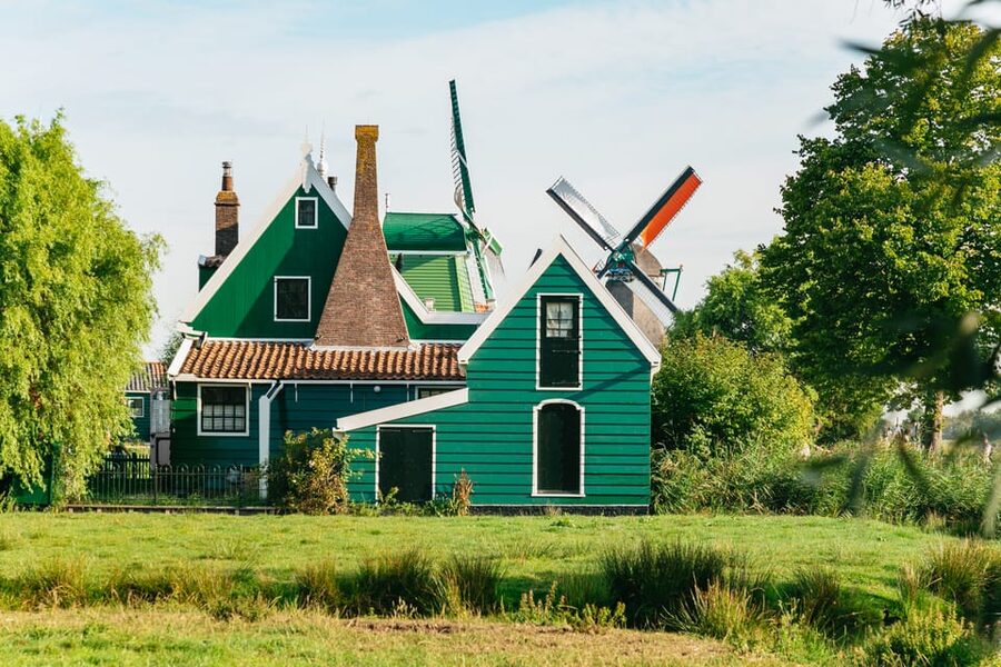From Amsterdam: Zaanse Schans, Edam, & Marken Full-Day Trip - Is the optional canal cruise worth adding?