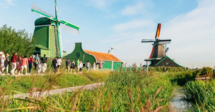 From Amsterdam: Zaanse Schans, Edam, & Marken Full-Day Trip - Zaanse Schans: windmills before the crowds