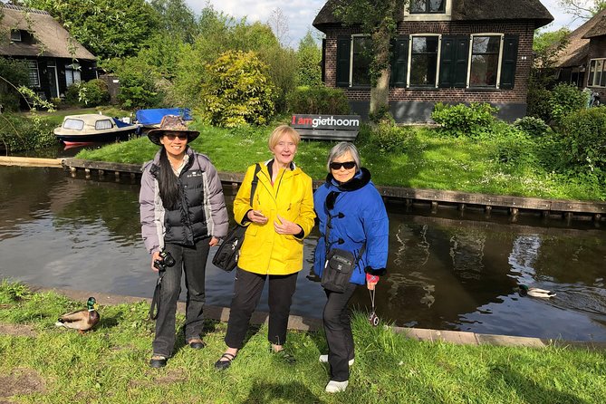 From Amsterdam: Zaanse Schans, Volendam, Giethoorn with Boat Tour - Why this day trip works from Amsterdam
