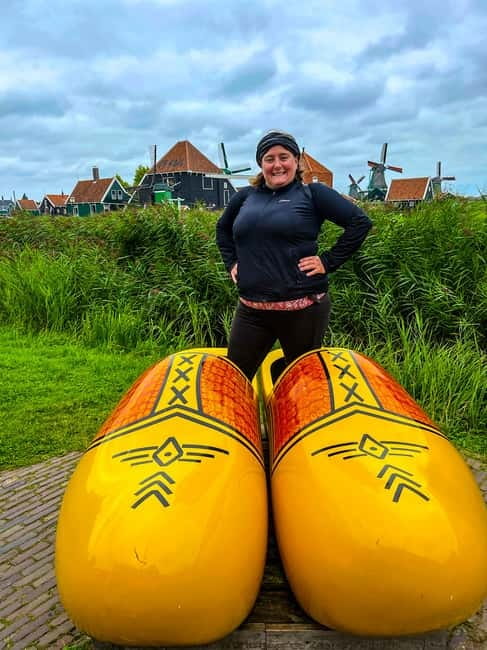 From Amsterdam: Zaanse Schans Windmills & More - E-Bike Tour - Who Will Enjoy the 40-Kilometer Route