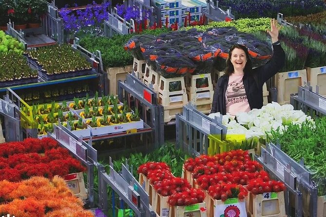 Full-Day Trip From Amsterdam to Keukenhof, Zaanse Schans + Cruise - Cheese making and tasting at Catharina Hoeve