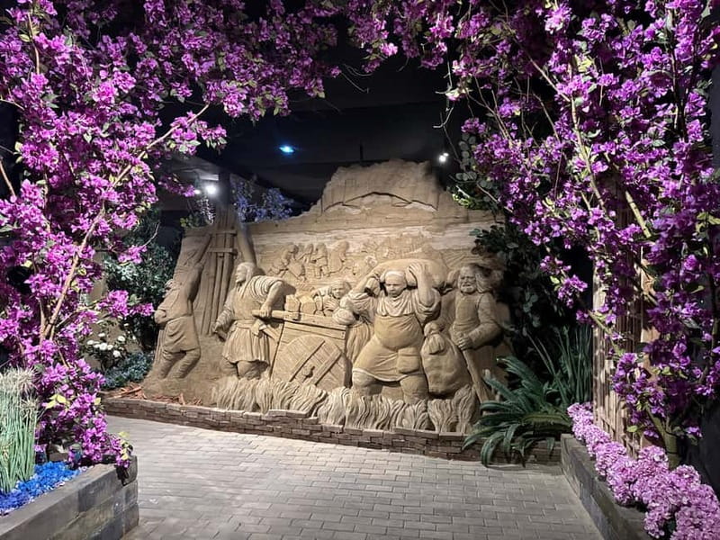 Garderen: Sandsculpture Exhibition Entry Ticket - Amsterdam’s Story Begins in Sand