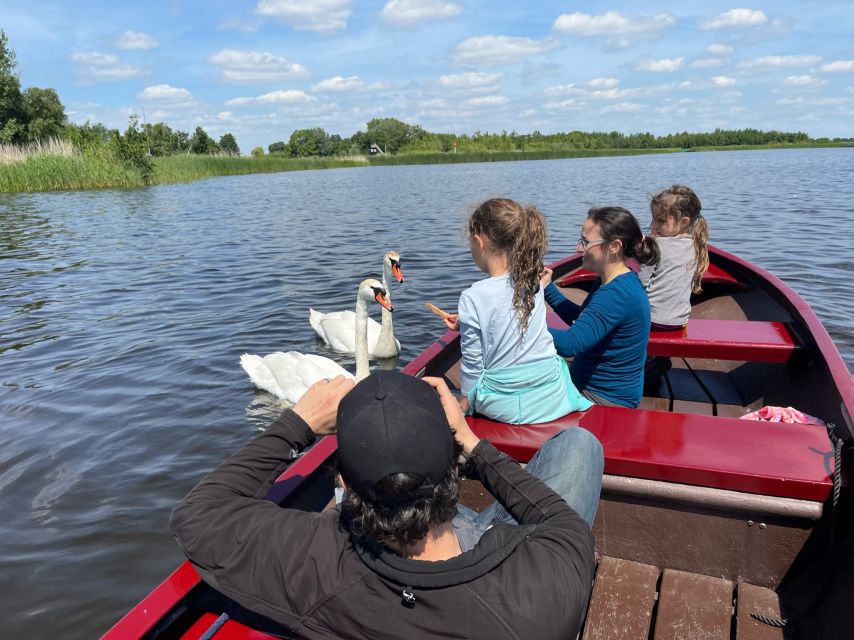 Giethoorm & Exploring the North of The Netherlands Tour - Key points at a glance