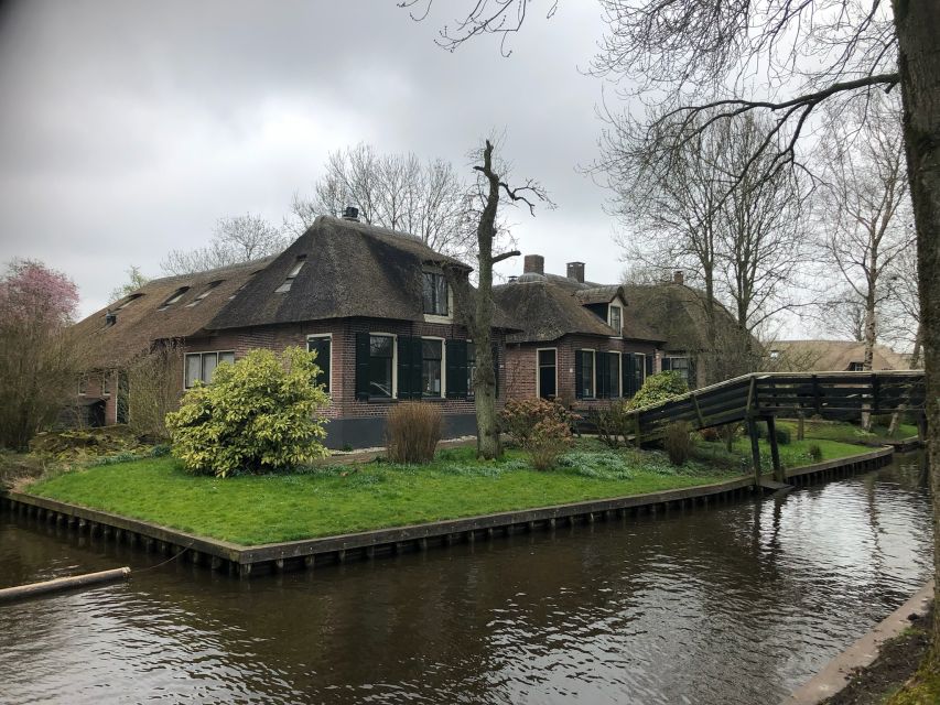 Giethoorm & Exploring the North of The Netherlands Tour - Why Giethoorn is worth the 75-minute drive