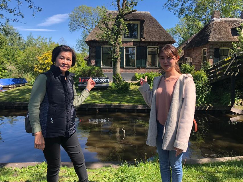 Giethoorm & Exploring the North of The Netherlands Tour - A private car changes the feel of the day