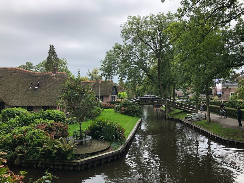 Giethoorm & Exploring the North of The Netherlands Tour - Timing, clothing, and small practical tips