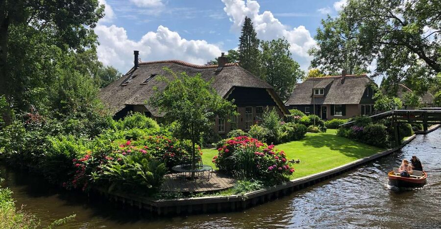 Giethoorm & Exploring the North of The Netherlands Tour - The strongest reason to book