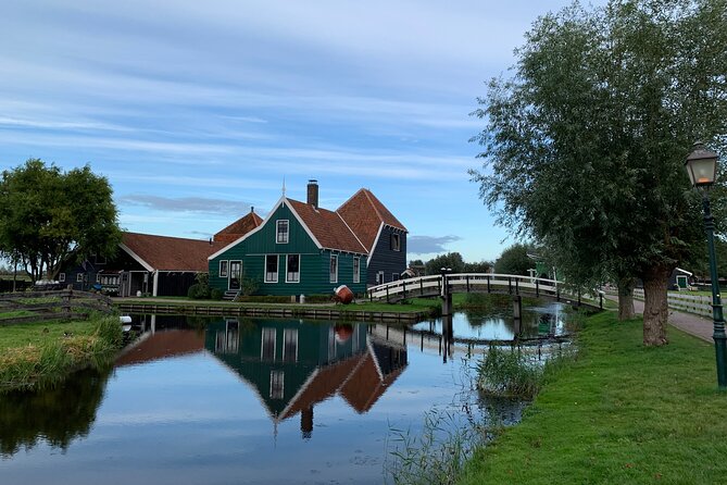 Giethoorn, Afsluitdijk, Zaanse Schans Day Tour Incl Hotel Pick Up - Giethoorn: the day’s most memorable stop