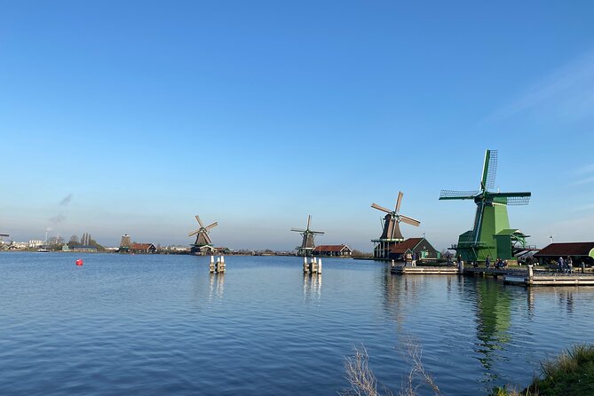 Giethoorn and Zaanse Schans Day Tour Small Group Incl. Boat Ride - The guides can shape the day