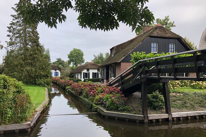 Giethoorn, Private Boat Tour & Exploring the North Netherlands - Walking Giethoorn after the water