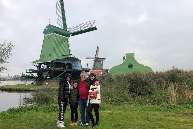 Giethoorn, Private Boat Tour & Zaanse Schans Windmills - Steven’s role makes the private format useful