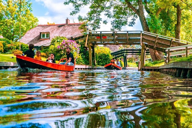 Giethoorn Private Tour & Boat Trip - Practical details before you reserve