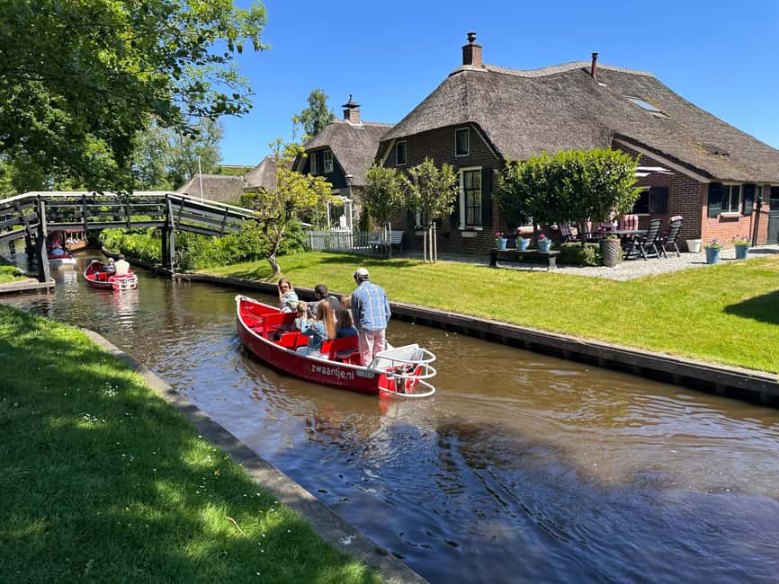 Giethoorn: Round trip from Amsterdam optional guided cruise - Who should book this Giethoorn trip?