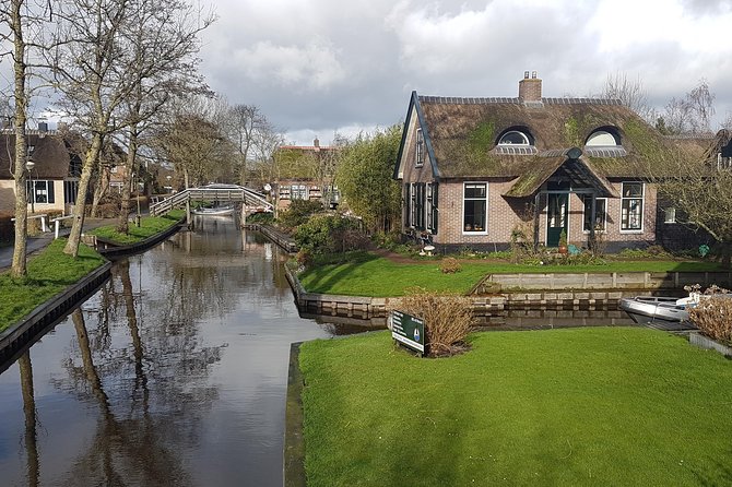 Giethoorn Small-Group Tour from Amsterdam (Max. 8 People) - Is $140.34 a fair price?