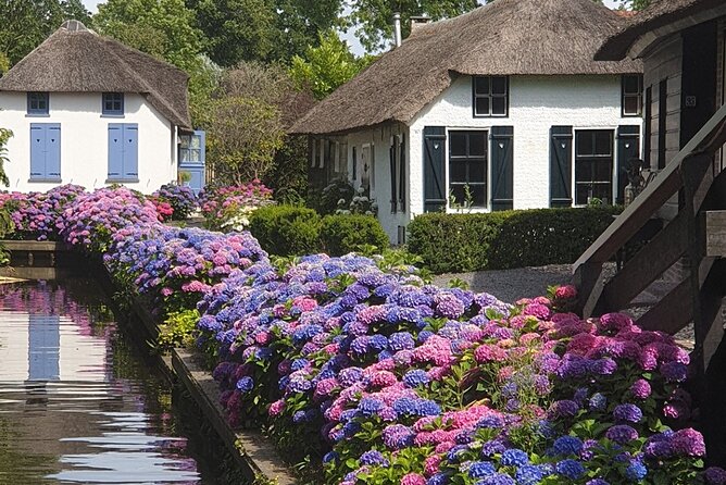 Giethoorn, Zaandam & Zaanse Schans Day Tour w/ Small Boat Ride - Simple ways to make the day better