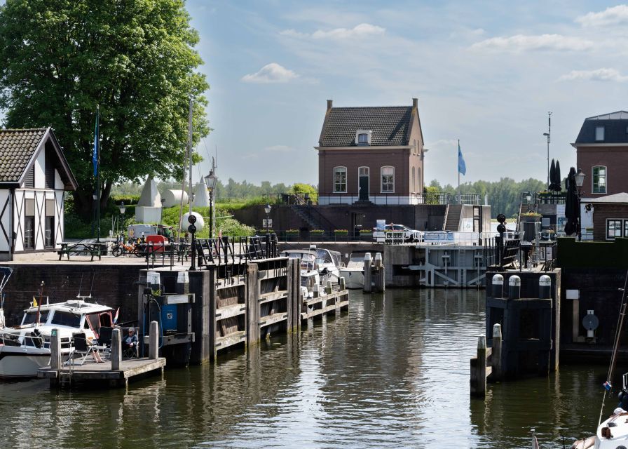 Gorinchem: Highlights Tour with local guide - The Great Tower and grand church
