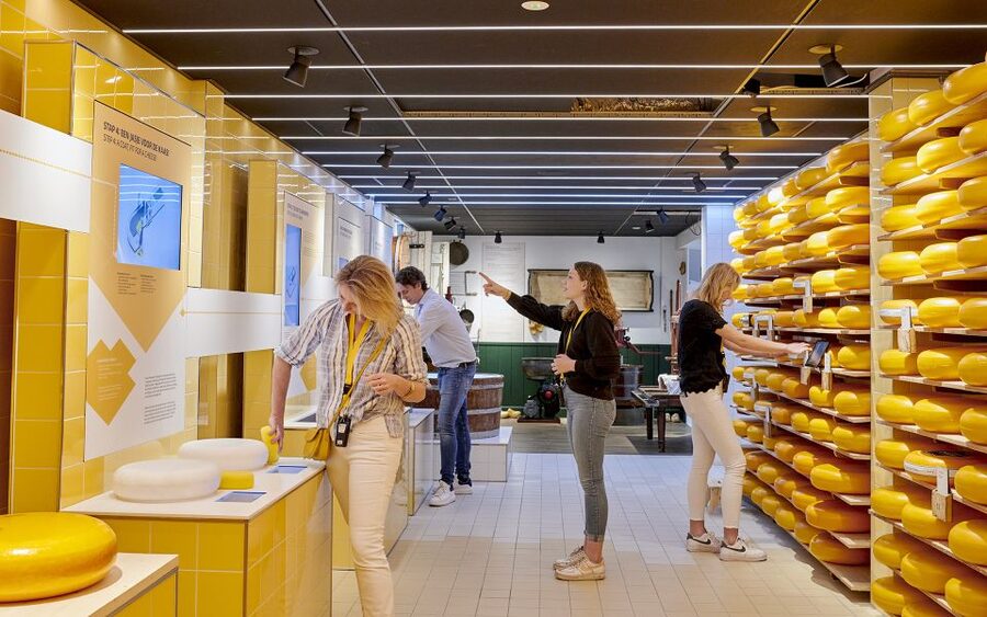 Gouda: Gouda Cheese Experience Entry Ticket - The Cheese Master quiz keeps you involved
