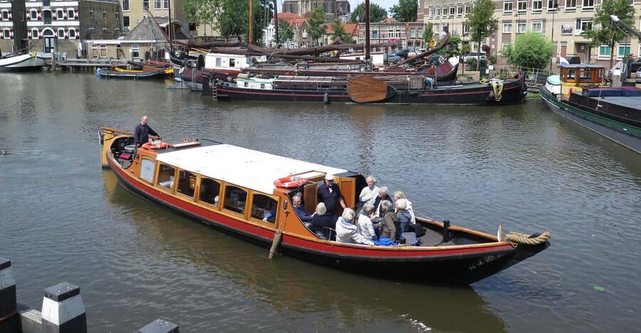 Gouda: Historical Canal Cruise - Why Gouda makes sense from the water