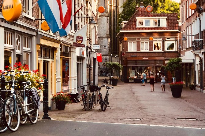 Gouda Private Walking Tour: History, Architecture & Cheese - Why Gouda works so well on foot