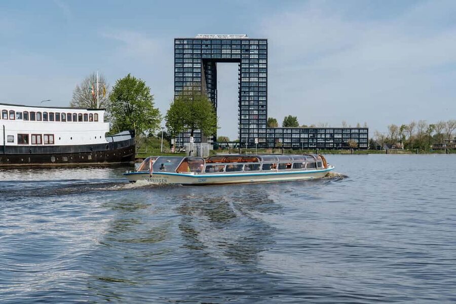 Groningen: City Canal Cruise - Drinks, Snacks, and a Comfortable Boat