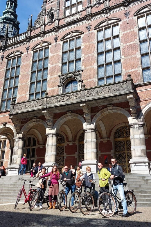 Groningen: City Highlights Bike Tour - The traffic question you should take seriously