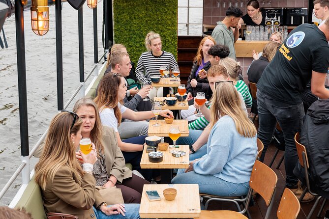 Groningen: Terrace Boat Experience with a Cozy Bar: 1.5 Hours - Central Station from the water