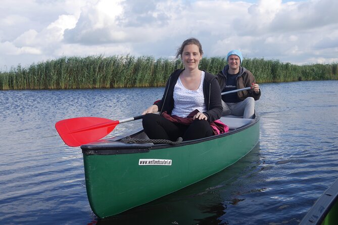 Guided Canoe Adventure with Picnic Lunch in Waterland from Amsterdam - Returning through village life