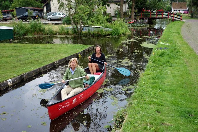 Guided Canoe Adventure with Picnic Lunch in Waterland from Amsterdam - A picnic on an island in the reserve