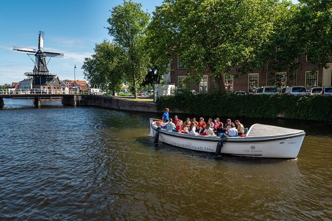 Haarlem Open-Boat Canal Cruise with Live Guide (Electric Boat) - Haarlem’s old center from the canal