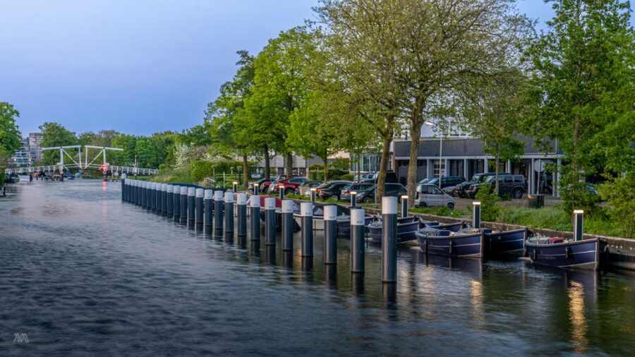 Haarlem: Self-Drive Private Electric Boat Rental - Choosing between the city and nearby nature