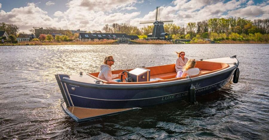 Haarlem: Self-Drive Private Electric Boat Rental - Who will enjoy this Haarlem cruise