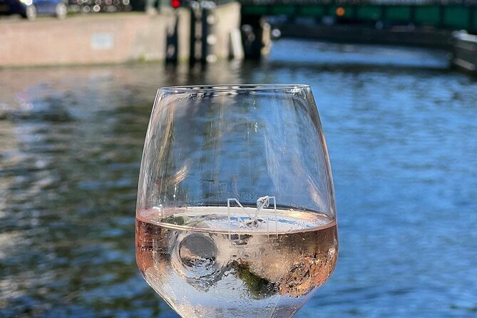 Haarlem Self-Guided Taste, Culture & History Walk - A food walk with Haarlem stories in your ear