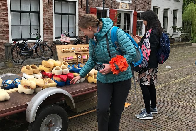 Half-Day Edam and Volendam Private Walking Tour from Amsterdam - Practical Details That Affect Your Day