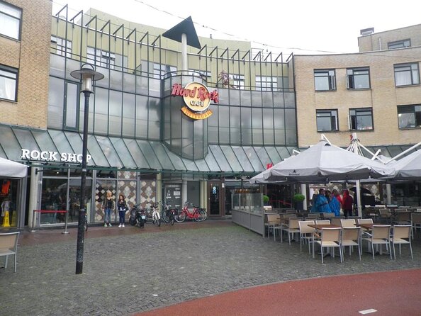 Hard Rock Cafe Amsterdam with Set Lunch or Dinner - A canal-side Hard Rock stop near Leidseplein