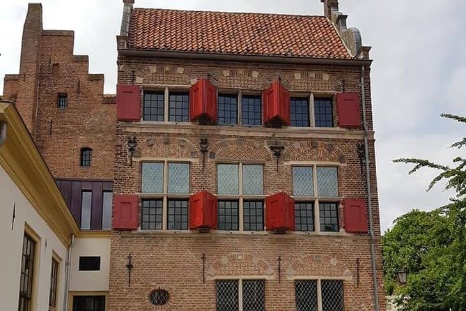Hattem's Windmills, Bakeries and Ghosts: A Self-Guided Audio Tour - Starting with a windmill at Dorpsweg 2