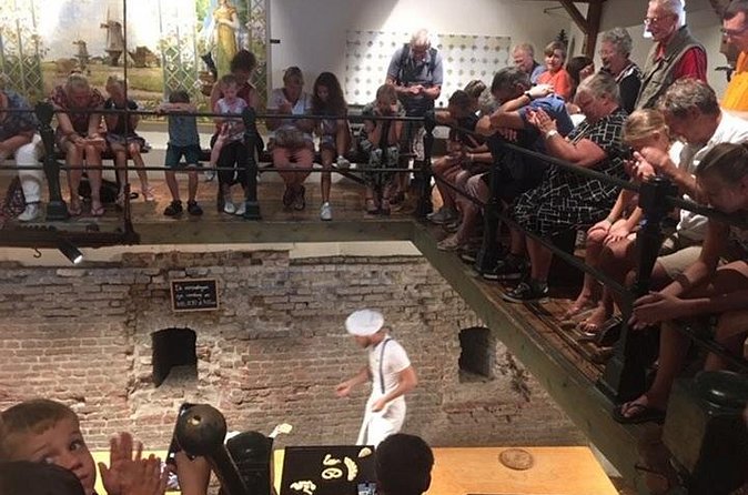 Hattem's Windmills, Bakeries and Ghosts: A Self-Guided Audio Tour - A Vermeer-like house and the Daendels family