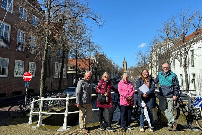 Historical Private Tour of Delft and Leiden including Transfer - Oude Delft, the Gemeenlandshuis, and Prinsenhof
