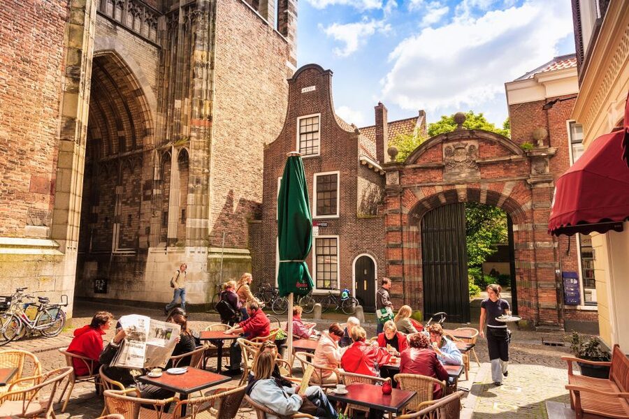 Historical Utrecht: Private Walking Tour with a Local Guide - From Roman origins to the Dutch Golden Age