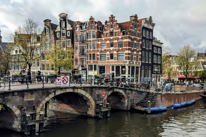 History & culture tour in Amsterdam with a local - Why this Amsterdam history walk works