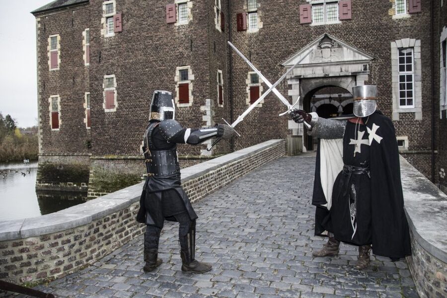 Hoensbroek: Entry Ticket to Hoensbroek Castle - Entering a Castle Built Over Seven Centuries