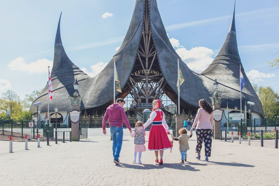 Kaatsheuvel: Efteling Theme Park Day Admission Ticket - How much can you cover in one day?