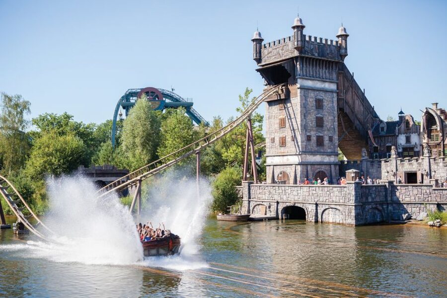 Kaatsheuvel: Efteling Theme Park Day Admission Ticket - Who will get the most from this ticket?