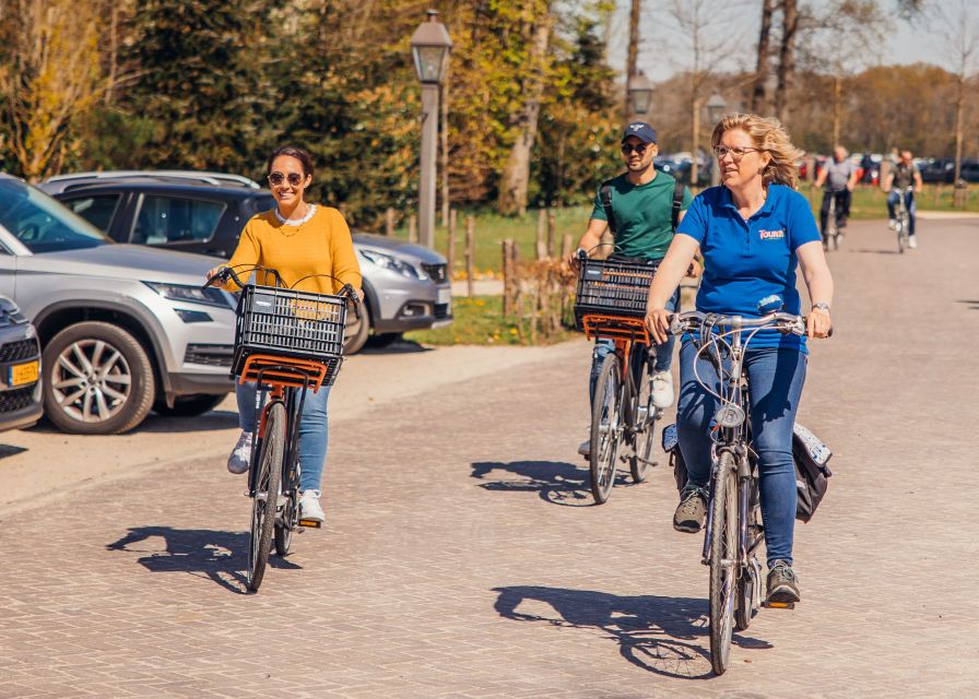 Keukenhof: Flower Fields Small-Group Cultural Bike Tour - Riding with a group of up to 10