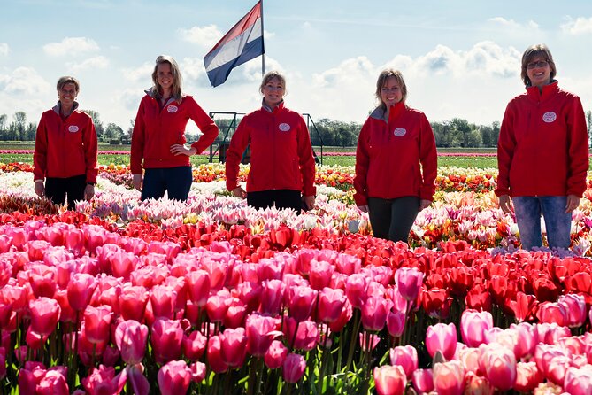 Keukenhof Gardens and Tulips Private Tour from Amsterdam - Is $383.44 per person a fair price?
