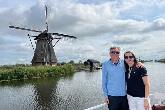 Kinderdijk Windmills, Delft City & Delft Blue Factory Visit - Delft Blue at De Candelaer